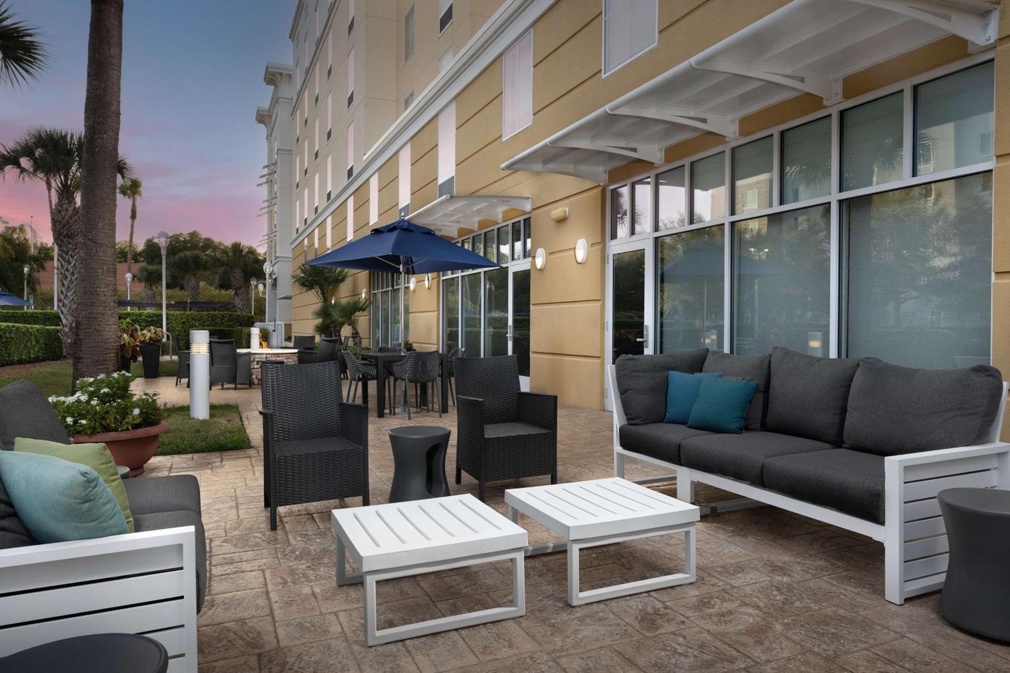 Hampton Inn & Suites Orlando North Алтамонте Спрингс Экстерьер фото